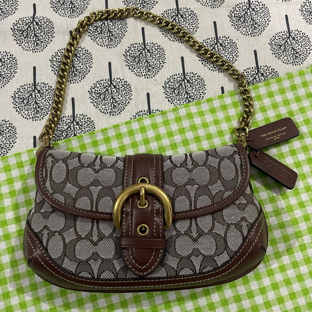 Coach Brown and Beige Signature Canvas Shoulder Bag with Gold Chain - Picture 1 of 9